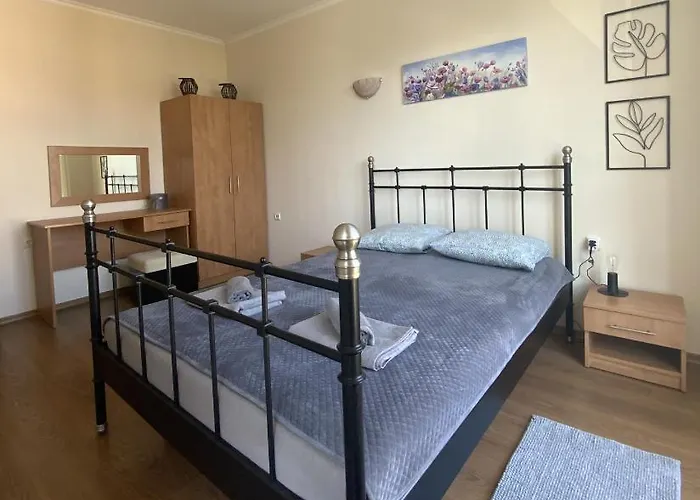 Royal Dreams Apartment *