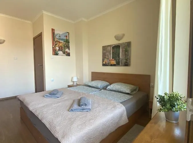 Royal Dreams Apartment *