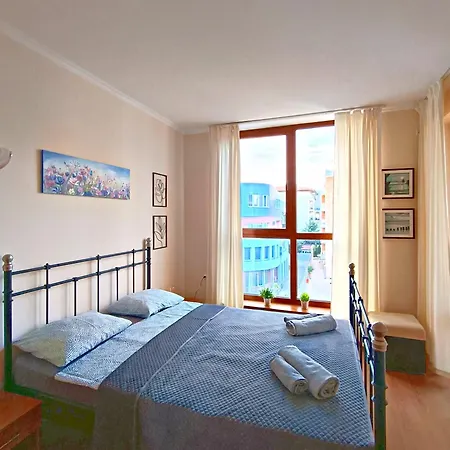 Apartman Royal Dreams Napospart